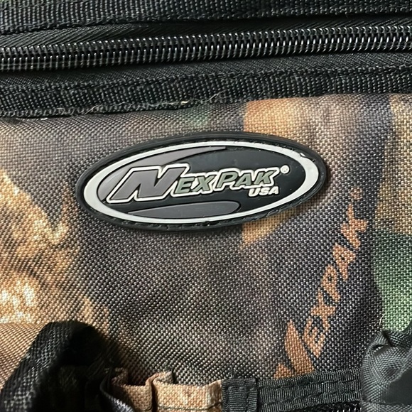 NexPak Tactical Sling Shoulder Hiking Backpack Camo - Picture 3 of 9